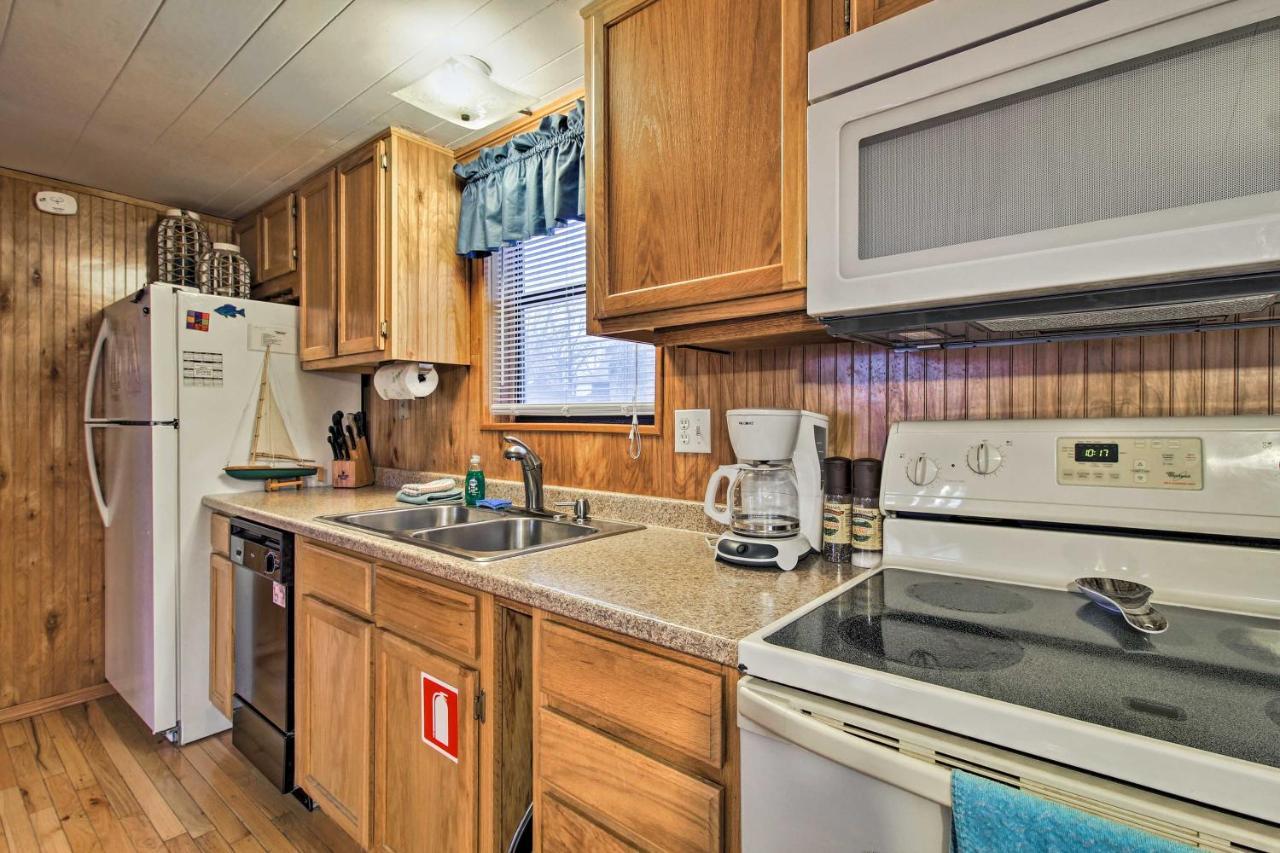 Rustic Stockton Lake Cabin Half Mile To Boat Ramp! المظهر الخارجي الصورة