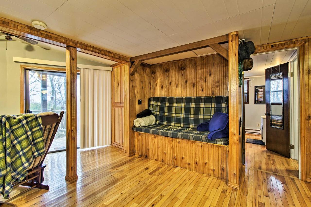 Rustic Stockton Lake Cabin Half Mile To Boat Ramp! المظهر الخارجي الصورة