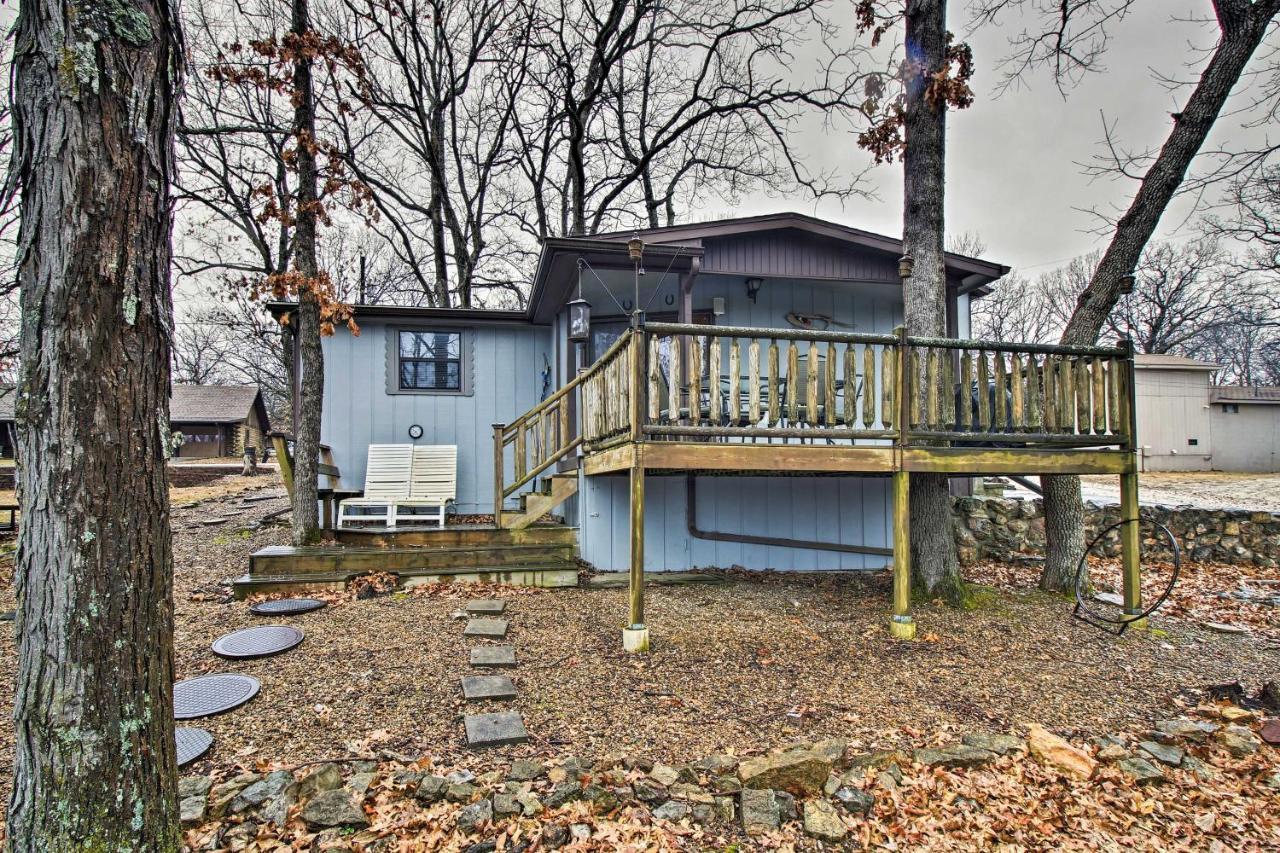 Rustic Stockton Lake Cabin Half Mile To Boat Ramp! المظهر الخارجي الصورة